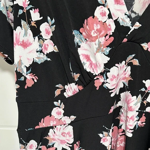 Torrid Plus Size Black Floral V-Neck Dress with Pink & White Blooms - Picture 5 of 8